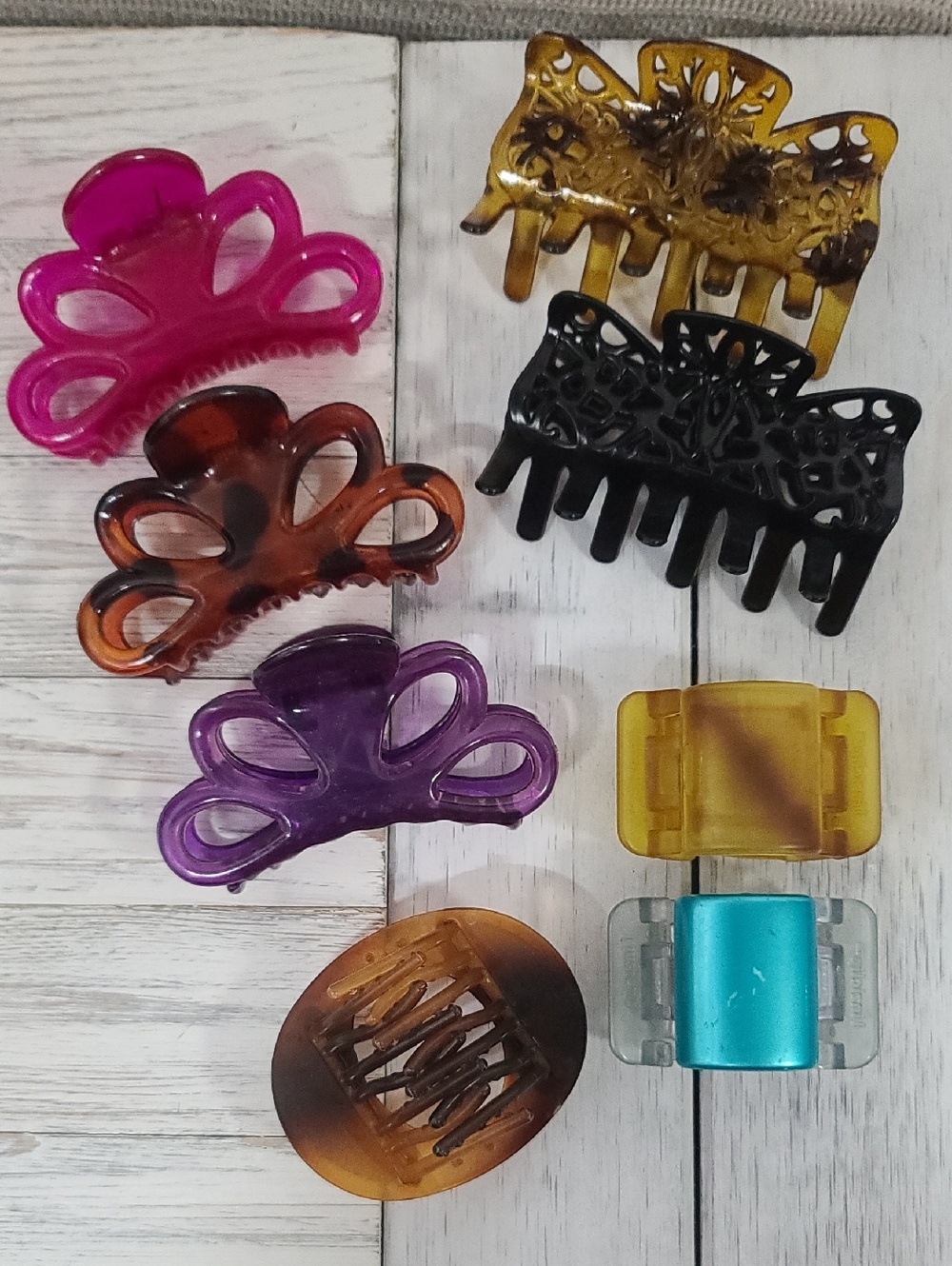 Colorful Plastic Claw Hair Variety Clips butterfly, Linzclip and Octopus